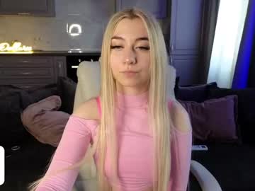 webcam girl owlluree live cam image #6888360