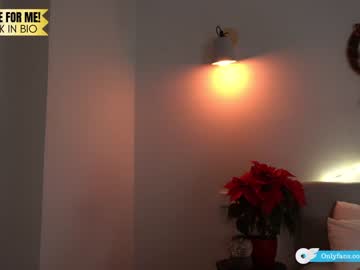 webcam girl chloewildd live cam image #5975707
