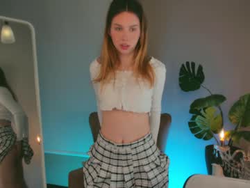 webcam girl yohji_yamamotoo live cam image #3359789
