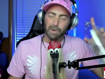 webcam man whaaaaaaaat live cam image #966840