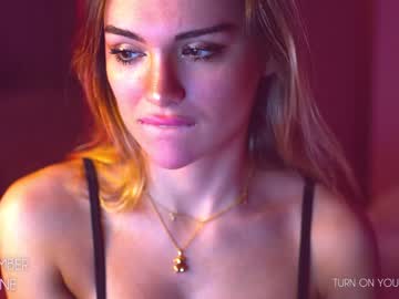 webcam girl emmber live cam image #1734393