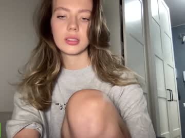 webcam girl angel_from_sky live cam image #6650240