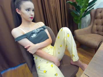 webcam girl ehotlovea live cam image #4099730