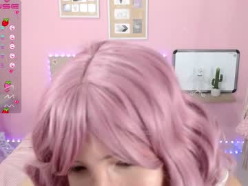 webcam girl little_effy18 live cam image #2048845
