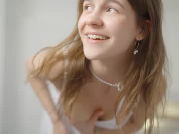 webcam girl eli_sun live cam image #6310734