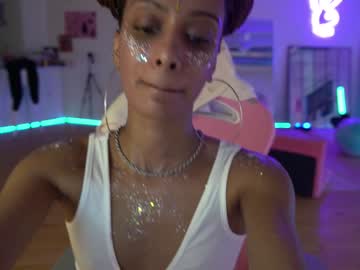 webcam girl sasha_amour live cam image #1776875