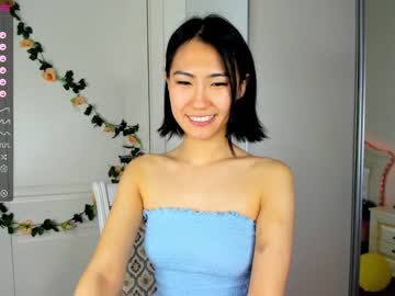 webcam girl raru_mi live cam image #4155322