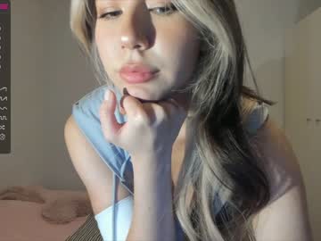 webcam girl deniseone live cam image #3445964