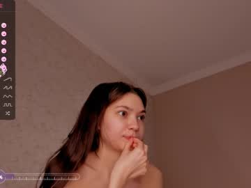 webcam girl bzzzme live cam image #6027941