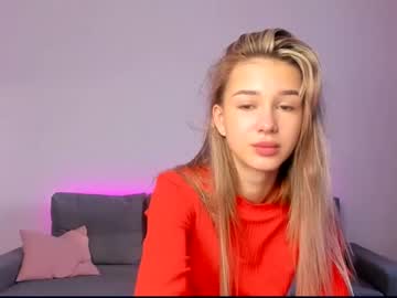 webcam girl holly____ live cam image #3236212