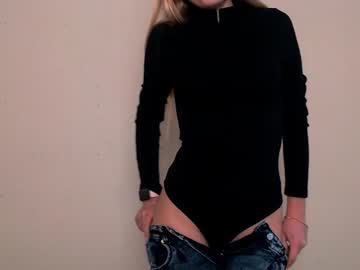 webcam girl bottomless_eyes_ live cam image #1392385