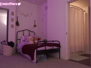 webcam girl evelynpiers live cam image #2172503