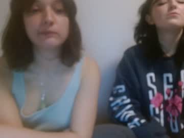 webcam girl college_peach live cam image #1662228