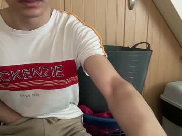 webcam man u25x live cam image #7060414