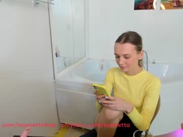 webcam girl xoanetta live cam image #1061635