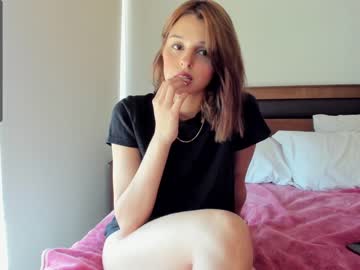 webcam girl yourfreakygirl live cam image #1120099