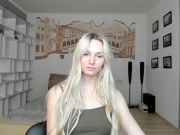 webcam girl evamooni live cam image #4667595