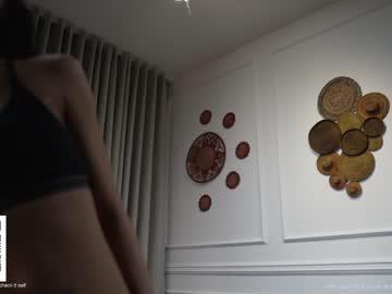 webcam girl amnie_ live cam image #6414049