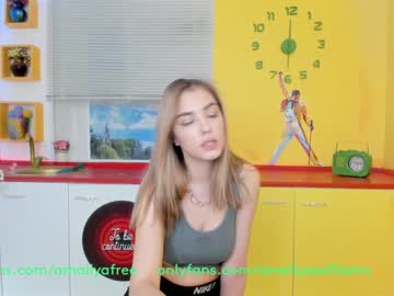 webcam girl amelia__williams live cam image #1099056