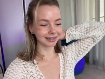webcam girl elli_harmon live cam image #6849649