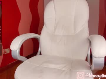 webcam girl nancydiamonds live cam image #3678336