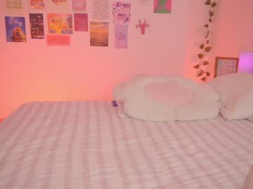 webcam girl mila_1 live cam image #6544590