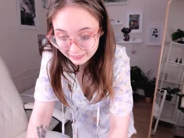 webcam girl amelia_beltran live cam image #2537415