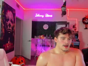 webcam man thejohnnystone live cam image #2810343