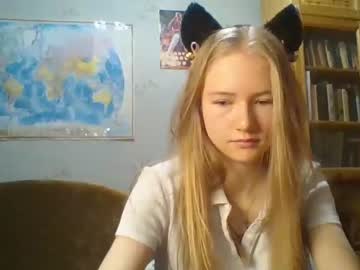 webcam girl isobelkitty live cam image #3397602