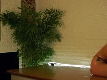 webcam girl a_whole_eternity live cam image #6957578