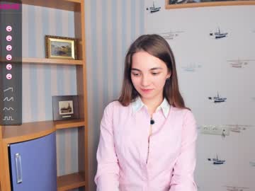 webcam girl shy_media live cam image #4410084