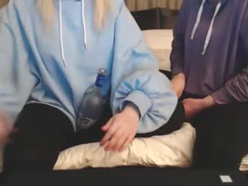webcam couple kittie live cam image #4093767