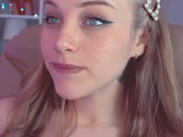 webcam girl mia_milagros live cam image #1304556