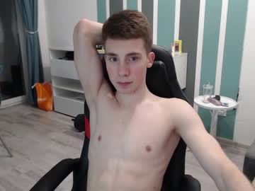 webcam man cute_brian live cam image #4642575