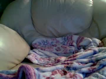 webcam couple beeishungry live cam image #6937079