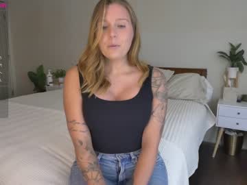 webcam girl reign_rellic_ live cam image #4976494