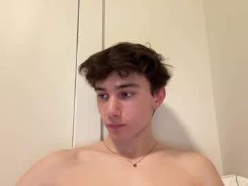 webcam man boy_180 live cam image #1525329