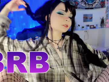 webcam girl ronnie_neko live cam image #5918940
