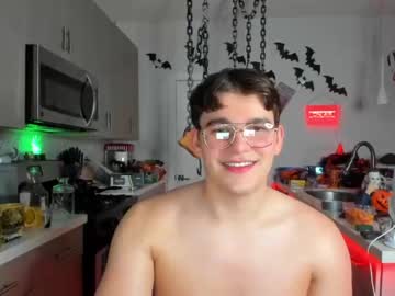 webcam man thejohnnystone live cam image #297711
