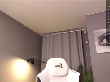 webcam girl meganiex live cam image #6634244