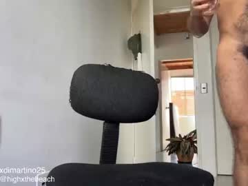 webcam man alexdimartino live cam image #6104232
