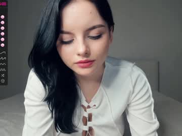 webcam girl cute_caprice live cam image #4714974