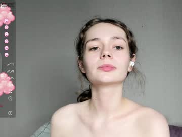 webcam girl mxxnsxsul live cam image #2407539