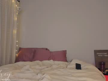 webcam girl audrey_ live cam image #4849489