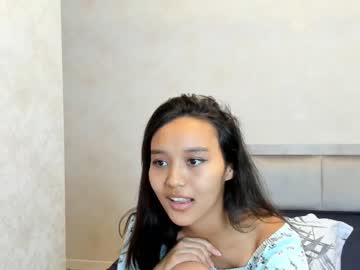 webcam girl cozymee live cam image #2761566