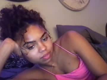 webcam girl allsweetnpetite live cam image #1168641