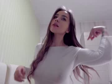 webcam girl aminaswan_ live cam image #5365690