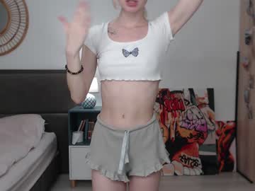 webcam girl leiligi live cam image #2723719