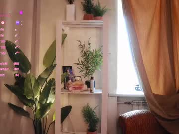 webcam girl sylvia_the_vampire live cam image #7103090