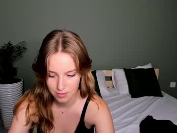 webcam girl grace_barton live cam image #4994089